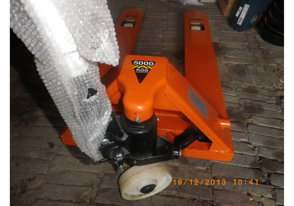 Xe nâng tay thấp 5T